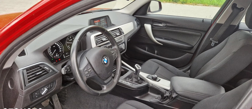 BMW Seria 1 cena 66700 przebieg: 153393, rok produkcji 2019 z Kuźnia Raciborska małe 121